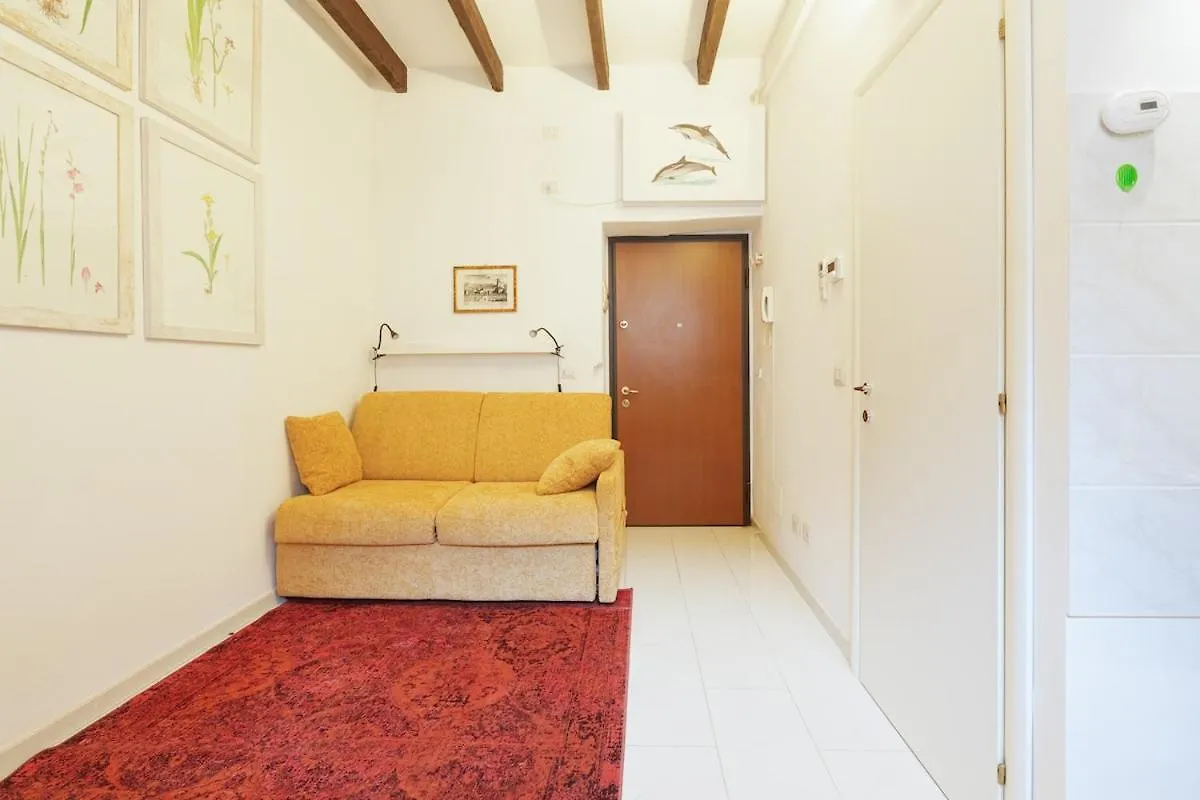 Porta Genova - Navigli - Monolocale Apartment Milan